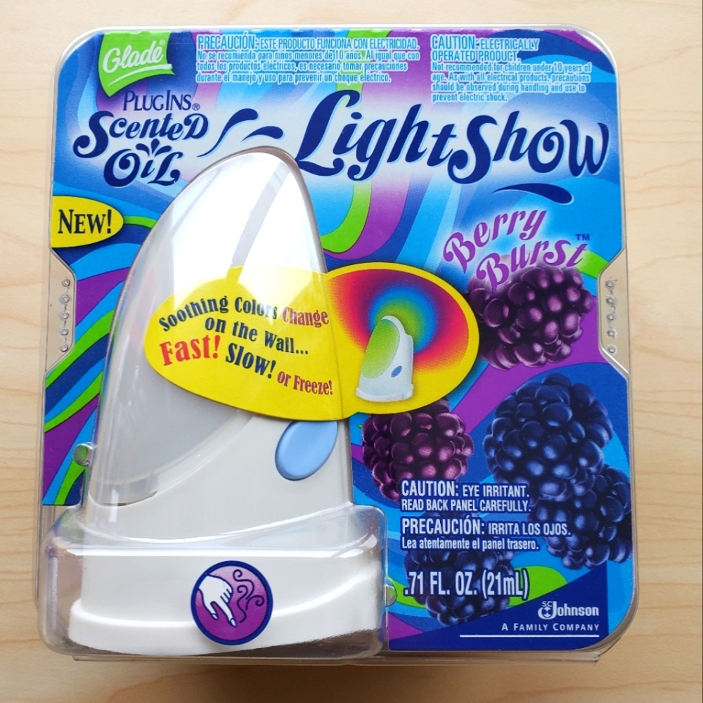 Glade Plugins Scented Oil Light Show Color Air Freshener Berry Burst Plug Ins